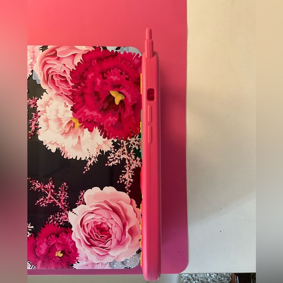 iPhone 13 Pro Max Kawaii Phone Case 3D Silicone Cute Retro Pink Phone - Picture 4 of 5